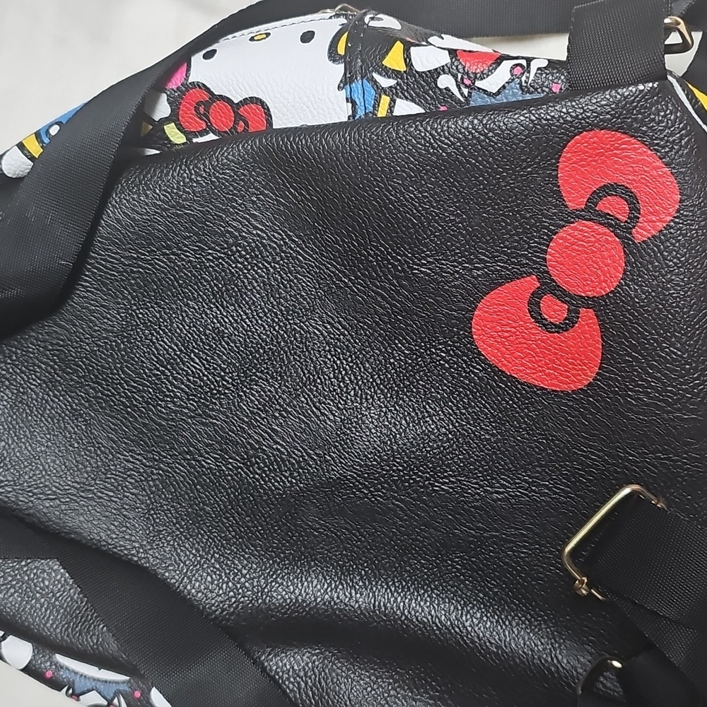 Hello Kitty mini backpack - Picture 3 of 5